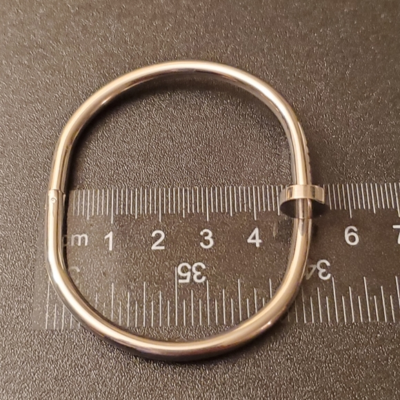 High Quality Stainless Steel Siver Bracelet - Picture 6 of 7